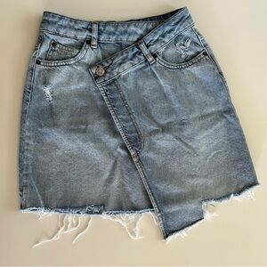 BDG Urban Outfitters XS Asymmetrical Denim Frayed Hem Skirt